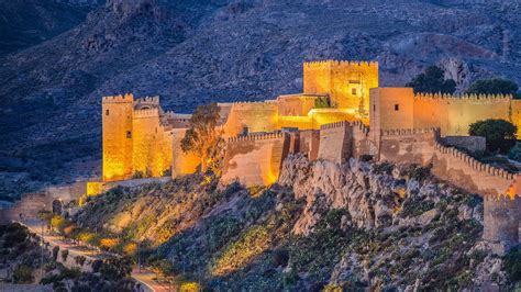 Alcazaba de Almería - En fästning med utsikt över Medelhavet och en resa genom tiden!